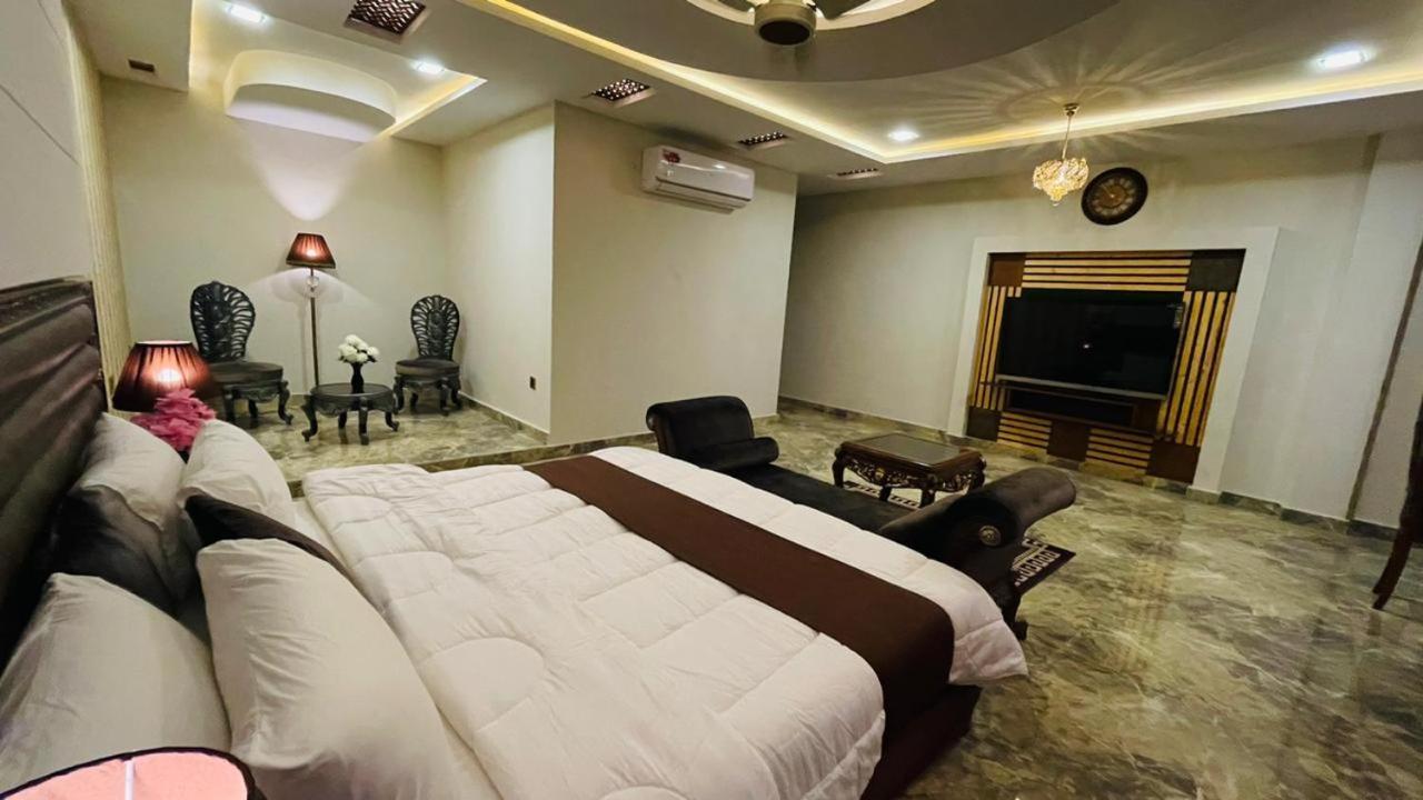 Golden Sand Hotel Rahim Yar Khan 外观 照片